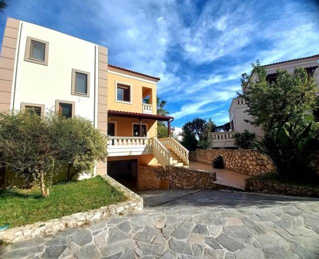 (For Sale) Residential Detached house || Chania/Akrotiri - 191 Sq.m, 4 Bedrooms, 365.000€ 