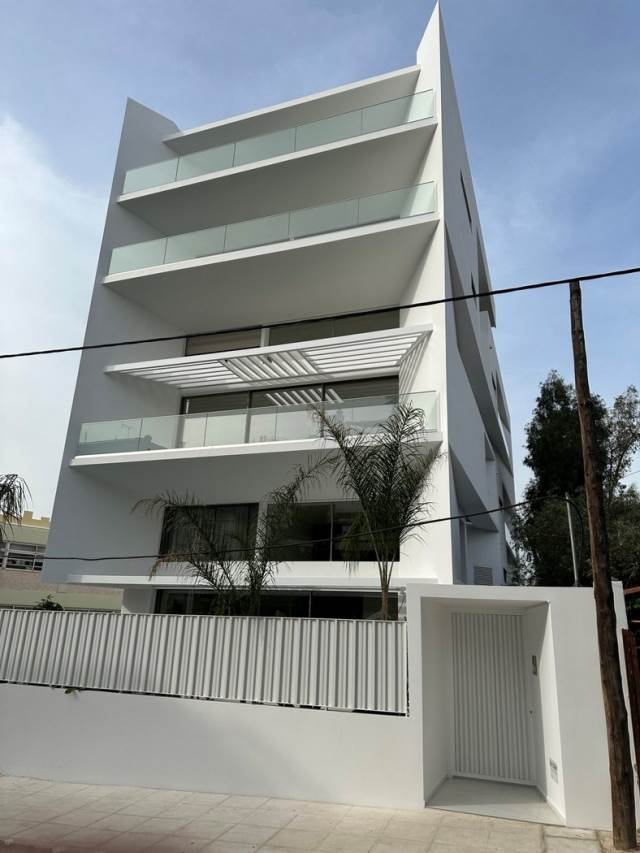 (Προς Πώληση) Κατοικία Μεζονέτα || Αθήνα Νότια/Άλιμος - 227 τ.μ, 4 Υ/Δ, 2.200.000€ 
