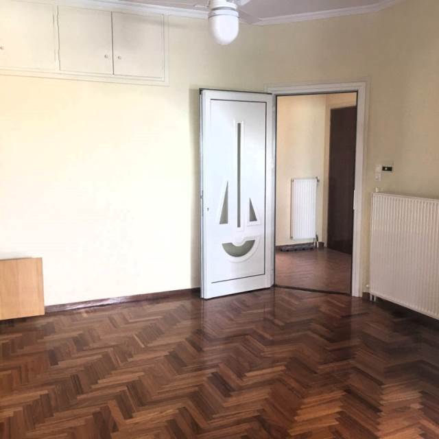 (For Rent) Residential Apartment || Athens Center/Vyronas - 70 Sq.m, 2 Bedrooms, 680€ 