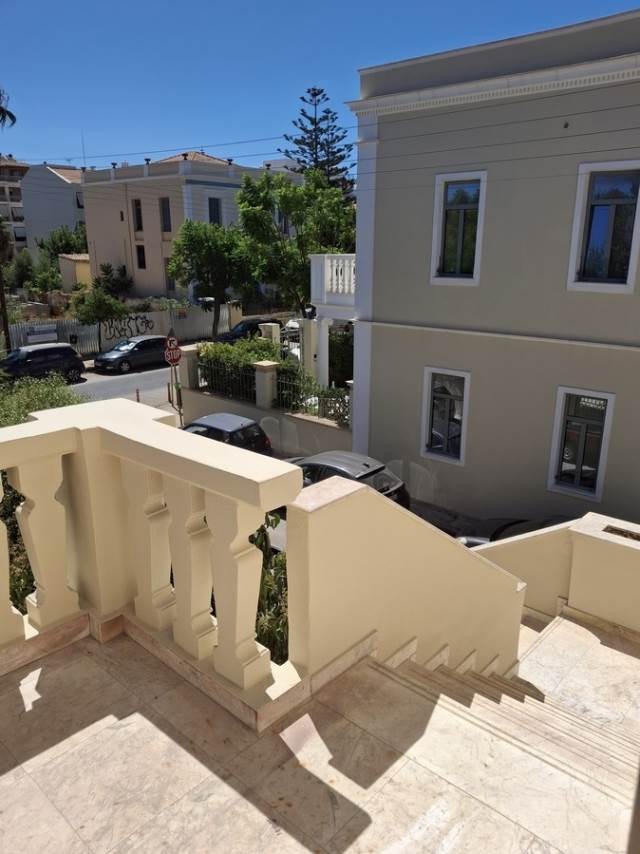 (For Rent) Residential Apartment || Chania/Chania - 170 Sq.m, 3 Bedrooms, 1.900€ 