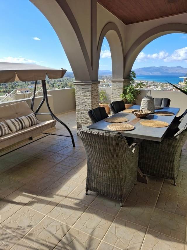 (Προς Ενοικίαση) Κατοικία Βίλα || Ν. Χανίων/Πλατανιάς - 114 τ.μ, 3 Υ/Δ, 1.300€ 