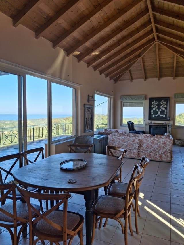 (Προς Ενοικίαση) Κατοικία Μονοκατοικία || Ν. Χανίων/Κολυμβάρι - 170 τ.μ, 3 Υ/Δ, 1.100€ 